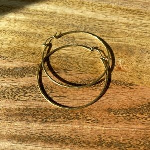 ⭐️Lucky Brand Diamond Cut Gold Earrings